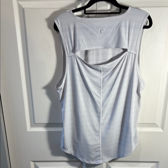ZYIA Gray Muscle Tee Relaxed Fit Sleeveless - Picture 2 of 6